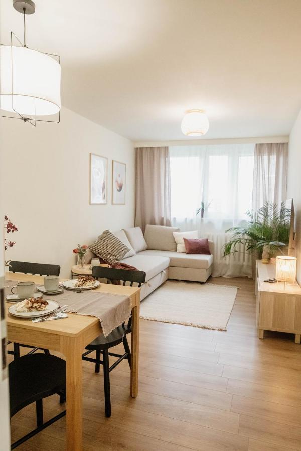 Głogów Comfy Aparts Budowlanych المظهر الخارجي الصورة